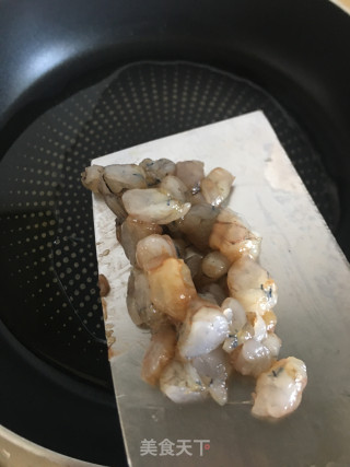 海鲜炒饭的做法步骤：7