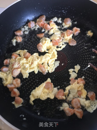 海鲜炒饭的做法步骤：8