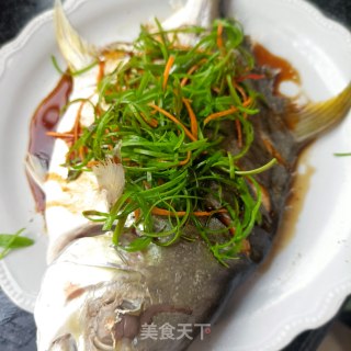 葱油金鲳鱼的做法步骤：11