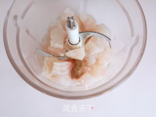 鲜美Q弹的鱼丸的做法步骤：6
