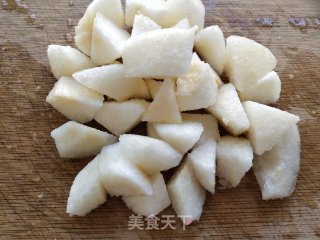 雪梨炖肉的做法步骤：2