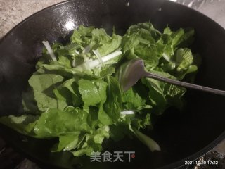 素炒小白菜苗的做法步骤：3