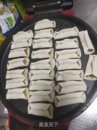 家庭迷你版锅贴的做法步骤：2