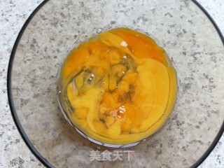 滑蛋洋葱汁烩肉片的做法步骤：3