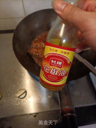 红烧腊鱼????的做法步骤：12