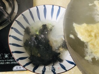 紫菜蛋花汤的做法步骤：5
