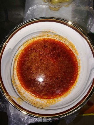 酸辣饺子的做法步骤：2