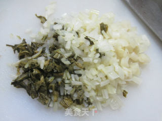 腌白菜炒土豆的做法步骤：2