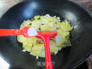 腌白菜炒土豆的做法步骤：6