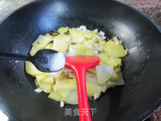 腌白菜炒土豆的做法步骤：7