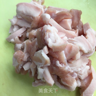 猪肉白菜烧粉条的做法步骤：1