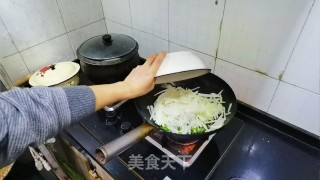 白萝卜炒粉条的做法步骤：7