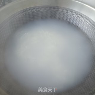 塔菜肥肠煮米粉的做法步骤：8