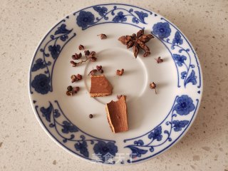 牛肉炖萝卜的做法步骤：4