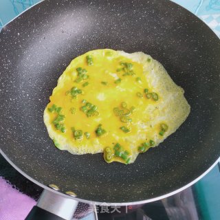 鸡蛋手抓饼的做法步骤：7