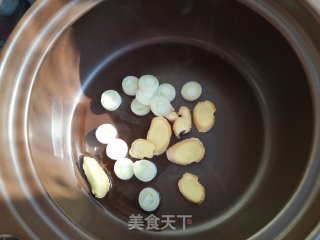 豆腐炖鱼的做法步骤：5
