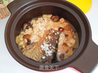 豆腐炖鱼的做法步骤：12