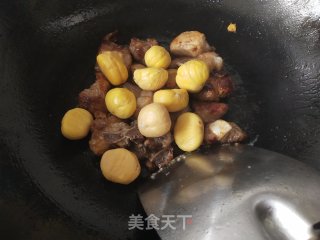 排骨烧胡萝卜的做法步骤：10