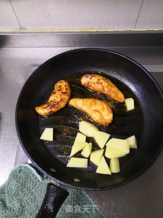 香煎鸡胸肉的做法步骤：5