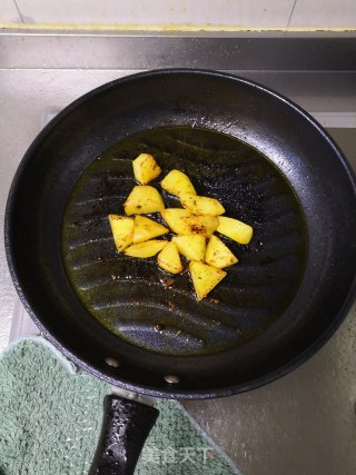 香煎鸡胸肉的做法步骤：6