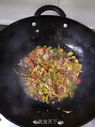酸菜肉末粉条的做法步骤：6