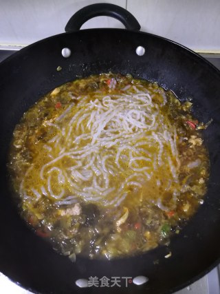 酸菜肉末粉条的做法步骤：11