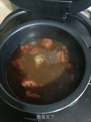 莲藕红豆糖水的做法步骤：6
