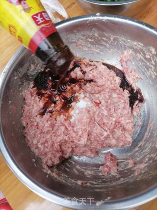 大馄饨的做法步骤：1