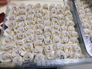 大馄饨的做法步骤：3