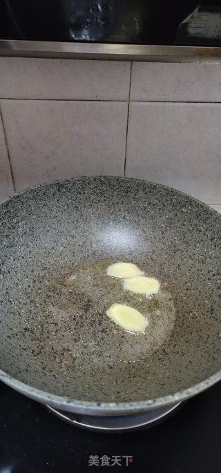 猪骨玉米胡萝卜炖粉皮的做法步骤：4