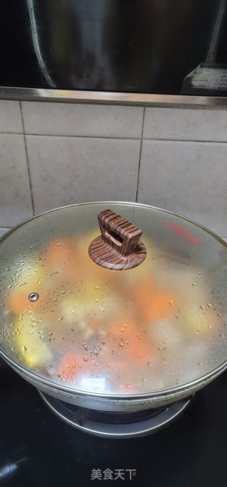 猪骨玉米胡萝卜炖粉皮的做法步骤：10