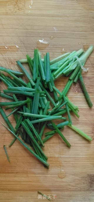 豆瓣酱烧腐竹的做法步骤：3