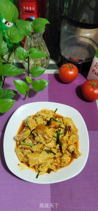 豆瓣酱烧腐竹的做法步骤：11