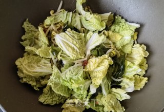 小海带豆芽豆腐炖粉条的做法步骤：7