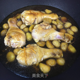 板栗烧鸡腿的做法步骤：6