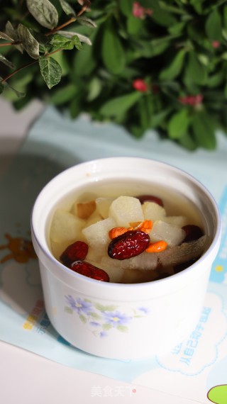 雪梨红枣枸杞茶的做法步骤：4