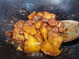 土豆炖鸡腿的做法步骤：7