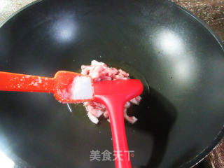 猪肉炒腌白菜的做法步骤：4