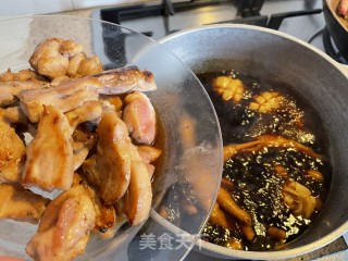 鲍汁焖凤爪的做法步骤：6