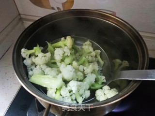 素炒有机菜花的做法步骤：2