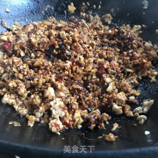 杏鲍菇炸酱面的做法步骤：6
