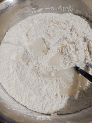猪肉小葱馅饼的做法步骤：4