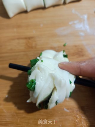 葱卷的做法步骤：9