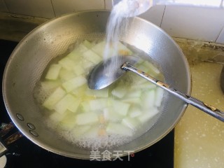 瑶柱冬瓜汤的做法步骤：8