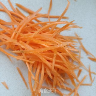 麻汁拌油菜胡萝卜的做法步骤：4