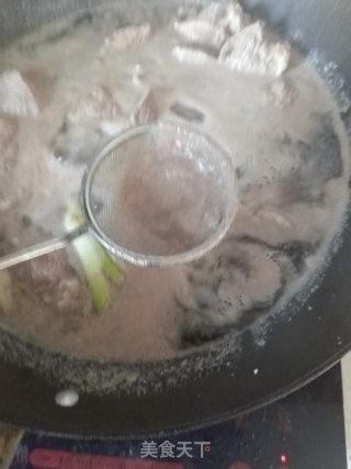 萝卜炖牛肉的做法步骤：5