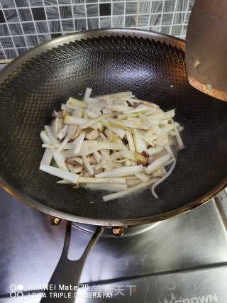 酸笋五花肉的做法步骤：5