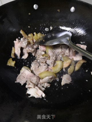 辣椒炒肉的做法步骤：6