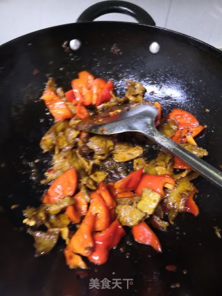 辣椒炒肉的做法步骤：11