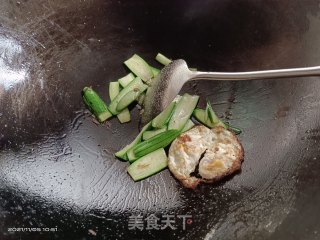 水瓜鸡蛋拌面的做法步骤：9